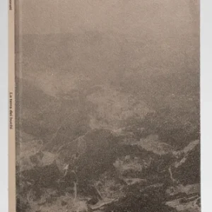 La terra dei buchi di Mattia Marzorati
